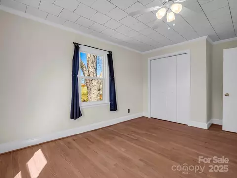 Bedroom - 34 Manus Chapel Rd, Mill Spring, NC 28756 photo 3 of 7