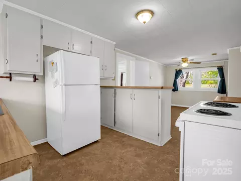 Kitchen - 34 Manus Chapel Rd, Mill Spring, NC 28756 photo 2 of 3