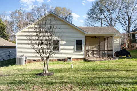 215 Maple St, Locust, NC 28097 photo 8