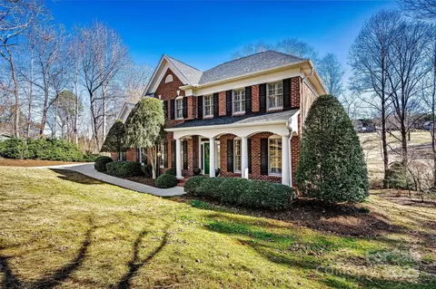 4340 Rodeway Ne Ct NE, Hickory, NC 28601 photo 5