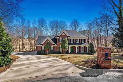 4340 Rodeway Ne Ct NE, Hickory, NC 28601 photo 8