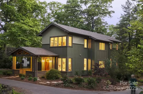22 Lenoir St, Asheville, NC 28803
