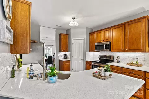 7331 Sedgebrook W Dr W, Stanley, NC 28164 photo 15