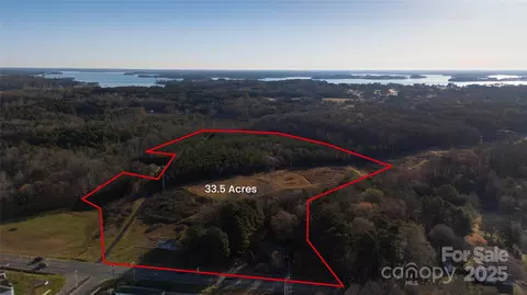 274294 N Pilot Knob N Rd N, Denver, NC 28037