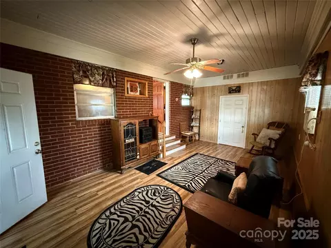 Living - 2730 Medlin Rd, Monroe, NC 28112 photo 3 of 4