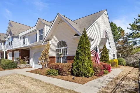 1716 Hidden Creek Dr, Rock Hill, SC 29732