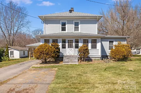 Exterior - 4243 Old Clyde Rd, Clyde, NC 28721 photo 1 of 9