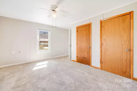 Bedroom - 4243 Old Clyde Rd, Clyde, NC 28721 photo 1 of 10