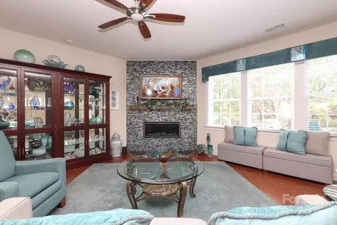3102 Arches Bluff Cir, Lancaster, SC 29720 photo 5