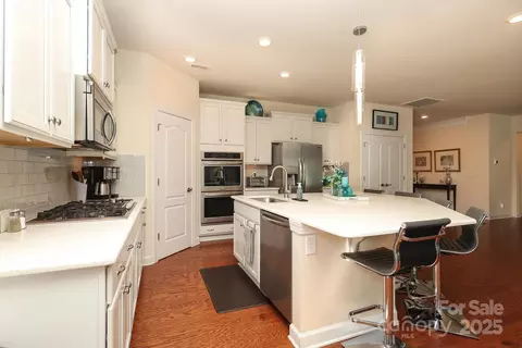 3102 Arches Bluff Cir, Lancaster, SC 29720 photo 12