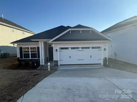 713 Inwood Hill 96 Dr #96, Gastonia, NC 28056