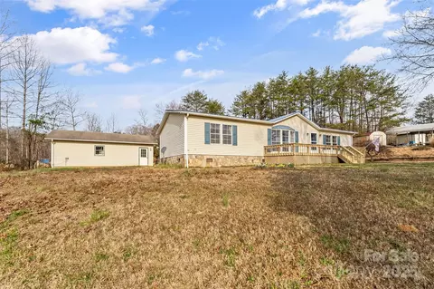 330 Roland Chapel Rd, Nebo, NC 28761
