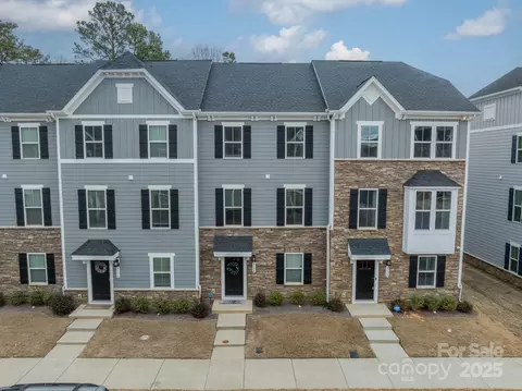 3104 Timber Mill Dr, Matthews, NC 28104