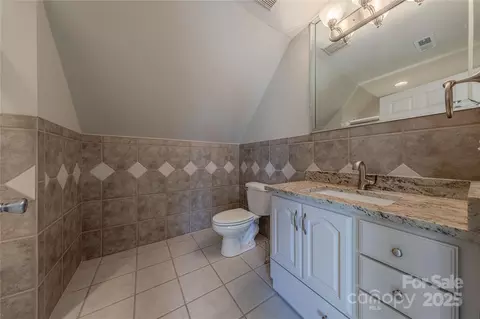 Bath - 2174 Mckee Rd, Fort Mill, SC 29708 photo 4 of 4