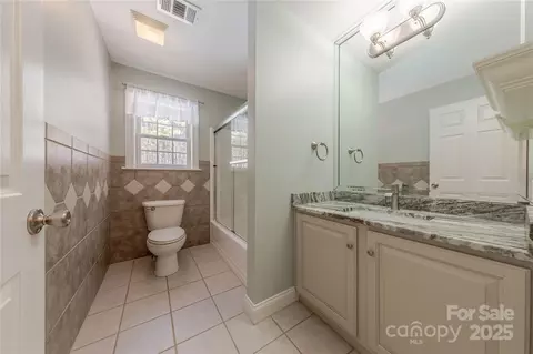 Bath - 2174 Mckee Rd, Fort Mill, SC 29708 photo 3 of 4