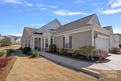 3100 Azalea Dr, Fort Mill, SC 29707