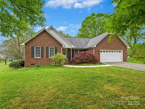 1520 Venture Oaks Ln, Monroe, NC 28110