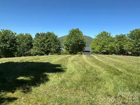 River Knoll Drive, Jefferson, NC 28640