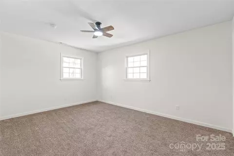 809 E 23rd Street St, Newton, NC 28658 photo 22