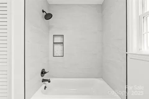 809 E 23rd Street St, Newton, NC 28658 photo 25