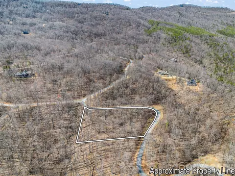 183 Chesterfield 183 Dr #183, Mill Spring, NC 28756