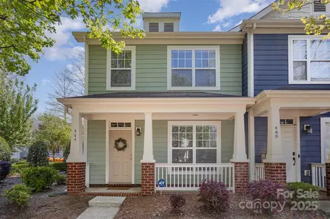 464 Hurston Cir, Charlotte, NC 28208
