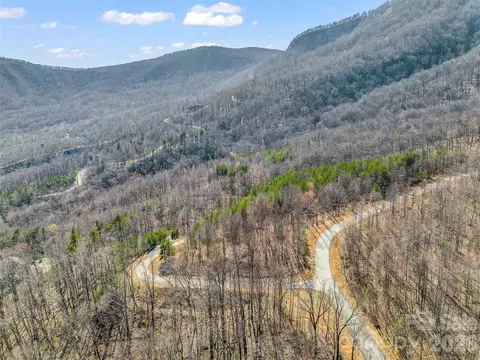 190 Cherry Hl, Mill Spring, NC 28756 photo 22