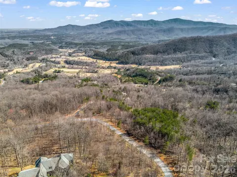 190 Cherry Hl, Mill Spring, NC 28756 photo 15