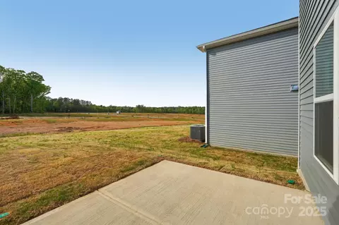 1305 31st Ne St NE, Conover, NC 28613 photo 39