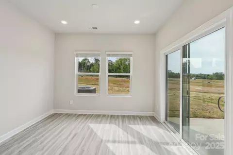 1305 31st Ne St NE, Conover, NC 28613 photo 16