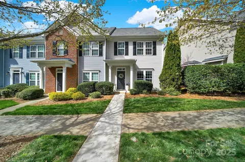 13914 Cypress Woods Dr, Huntersville, NC 28078