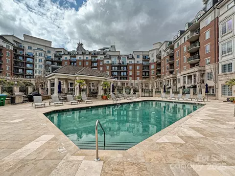 300 W 5th 402 St #402, Charlotte, NC 28202