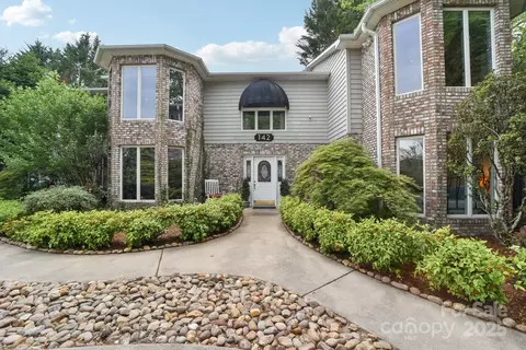 142 Justice St, Fletcher, NC 28732