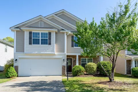 12915 Settlers Trail Ct, Charlotte, NC 28278