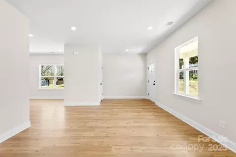 771 E Maurice St, Monroe, NC 28112 photo 9