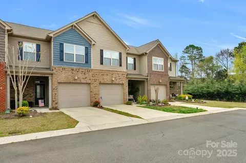 6021 Sweetbay Ln, Indian Land, SC 29707