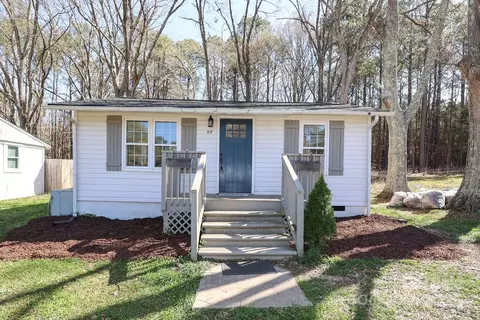 517 Roberts Ave, York, SC 29745