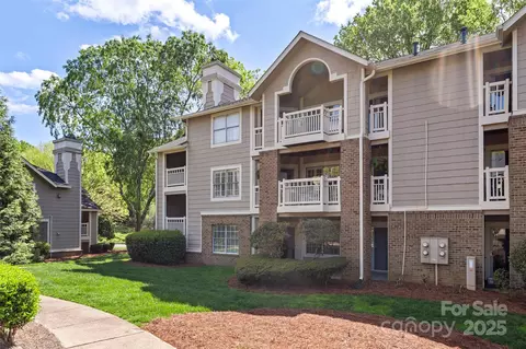 5001 Sharon H Rd #H, Charlotte, NC 28210