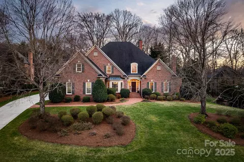6510 Seton House Ln, Charlotte, NC 28277