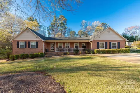 363 Arrowood Ave, Lancaster, SC 29720