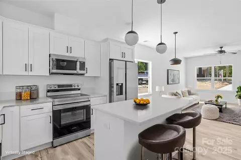 1611 Carlton Ave, Kannapolis, NC 28083