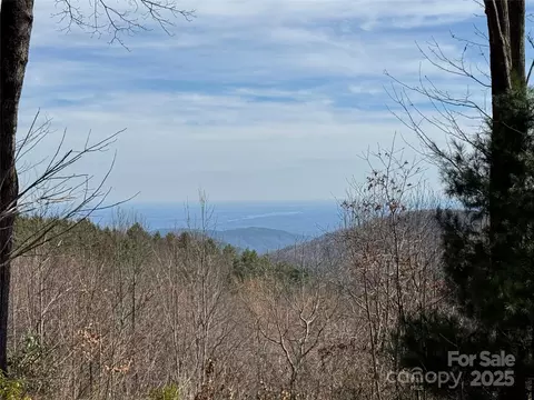 L5 Windy Gap Lane, Sapphire, NC 28774