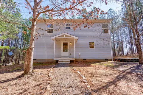 678 Dills Rd, Rutherfordton, NC 28139