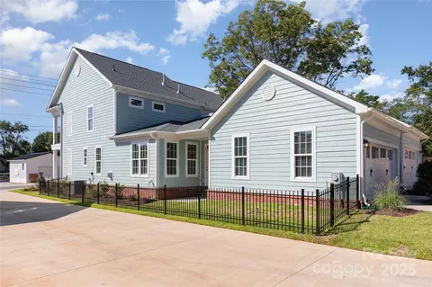 19732 School St # -A, Cornelius, NC 28031 photo 3