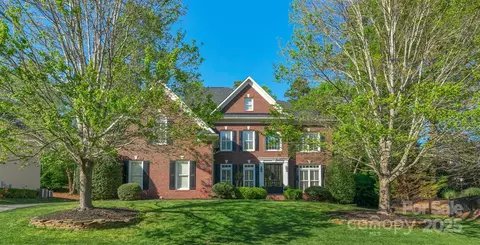 1119 Lytton Ln, Matthews, NC 28104