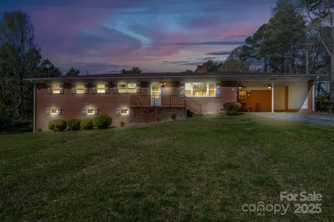 40359 Barnhardt Rd, New London, NC 28127