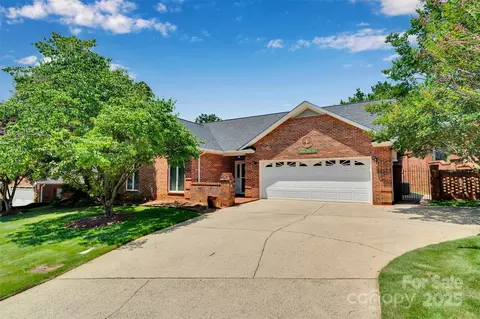 1963 Wexford Ct, Gastonia, NC 28054
