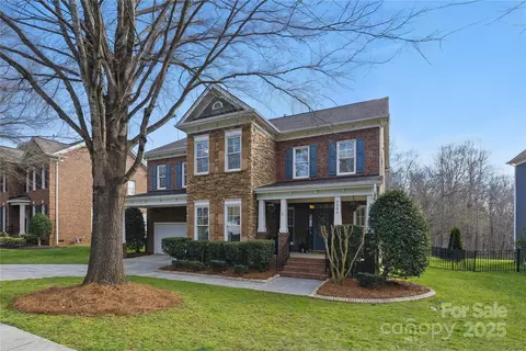 3203 Thayer Dr, Waxhaw, NC 28173