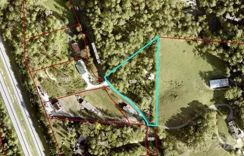 68 Deerborne Ln, Weaverville, NC 28787