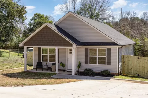 329 Gurley Nw Dr NW, Concord, NC 28027